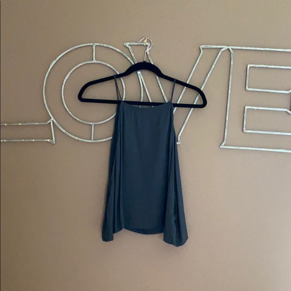 Indah flowy tank size m/l